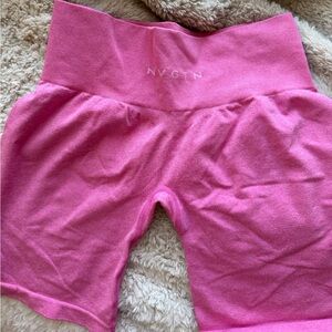 NVGTN pro seamless shorts BUBBLE GUM PINK